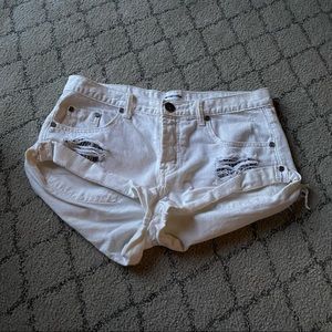 White denim one teaspoon shorts